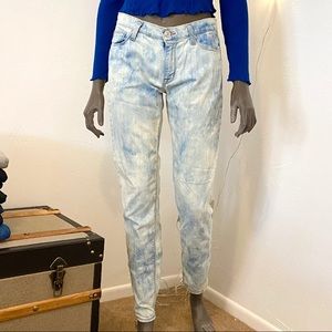 HUDSON acid washed jeans • size 27